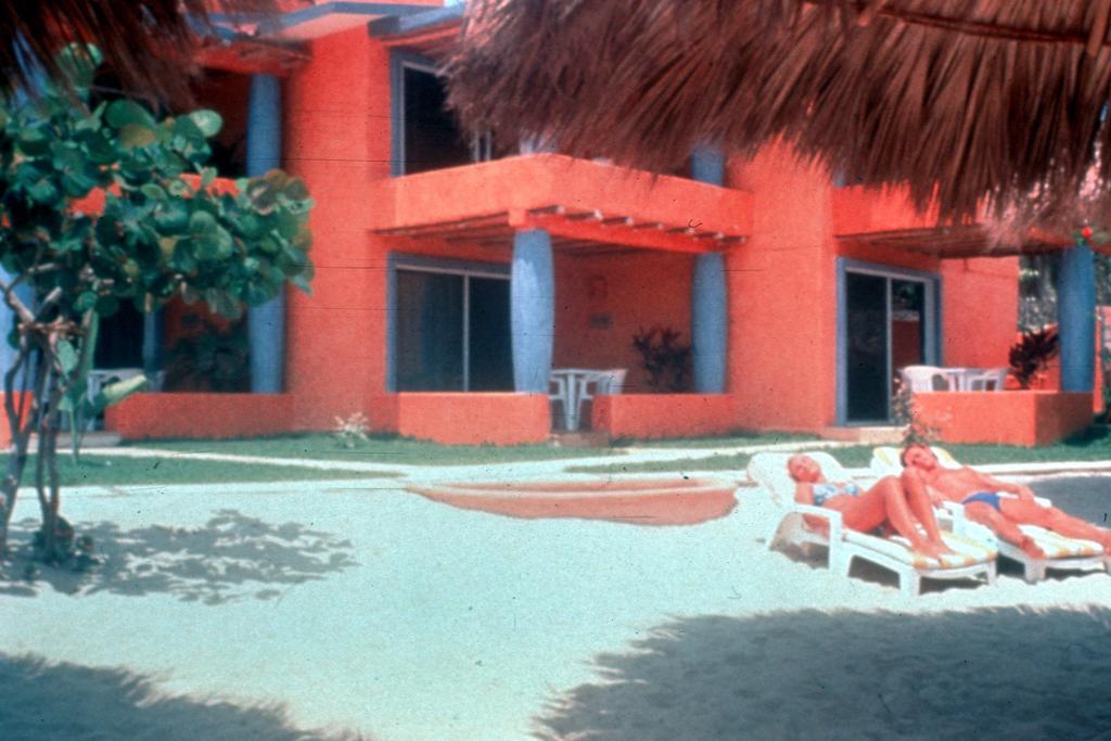 Hotel Villa Mexicana Сіуатанехо Екстер'єр фото